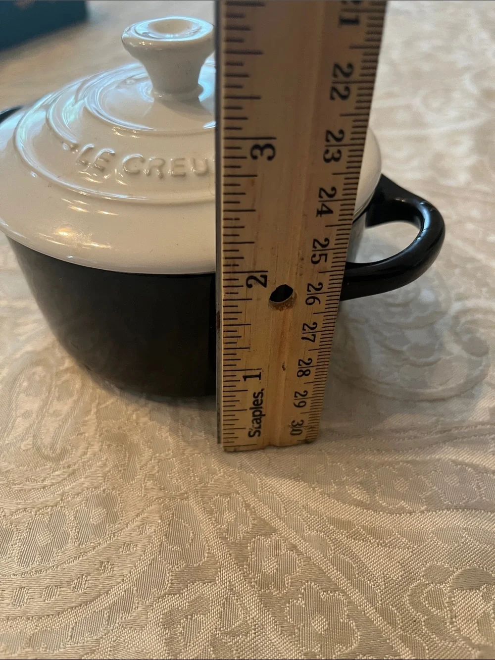 Le Creuset White Lid with Black Base Mini Casserole in EUC